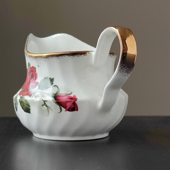 Vintage | Aynsley & Co. Ltd | English Ironstone | creamer & sugar bowl - Picture 10 of 16